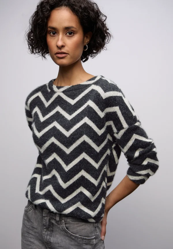 FLAUSCHIGES - Strickpullover - schwarz