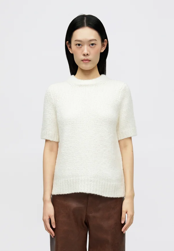 FLUFFLY - Strickpullover - ecru