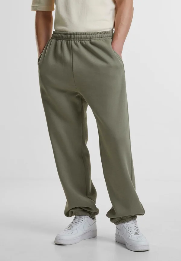 FLUFFY - Jogginghose - paleolive
