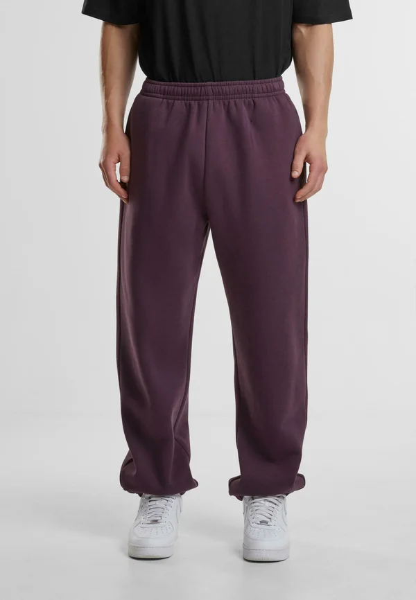 FLUFFY - Jogginghose - plumpurple