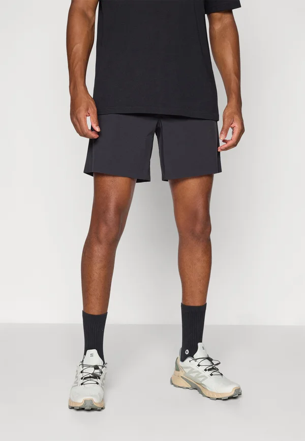 FLY SHORTS - Outdoor Shorts - black