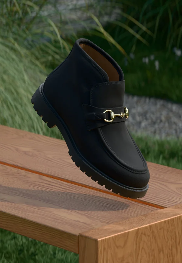 FLYING BOOT - Ankle Boot - black