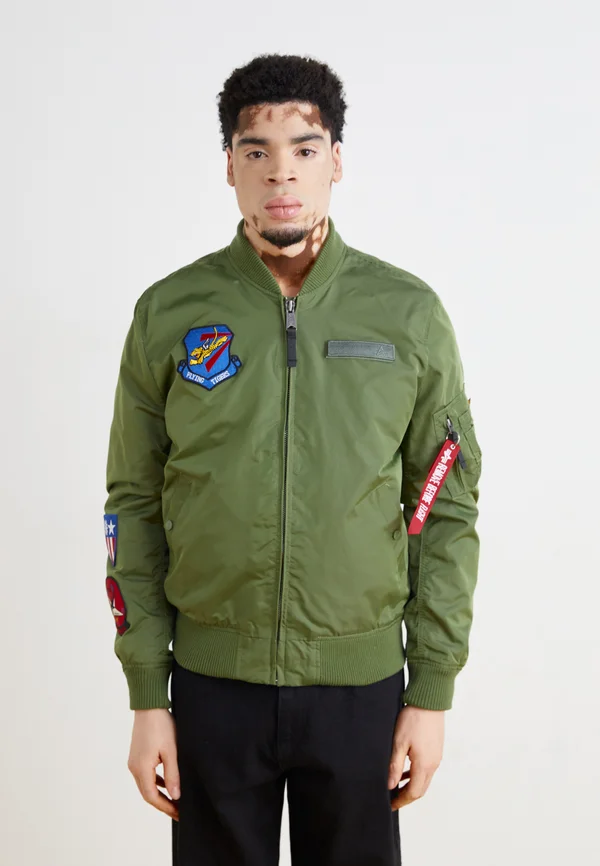 FLYING TIGERS - Bomberjacke - sage green