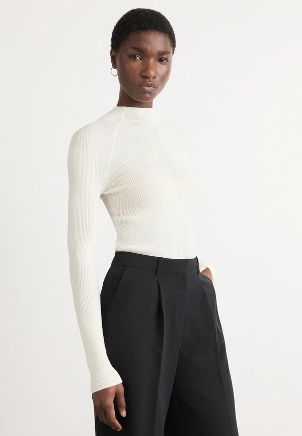 FOLIORA - Strickpullover - open white