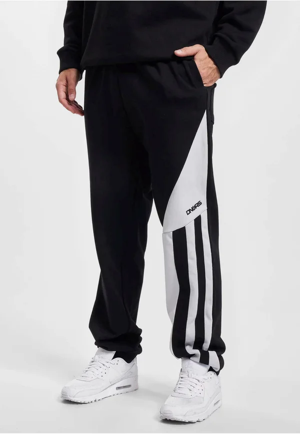FORCE - Jogginghose - black