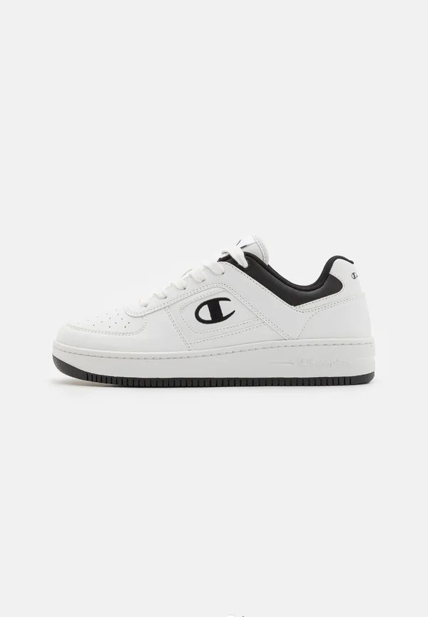 FOUL PLAY LOW - Basketballschuh - white/new black