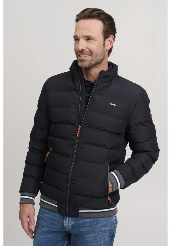 FQAleksander - Winterjacke - black