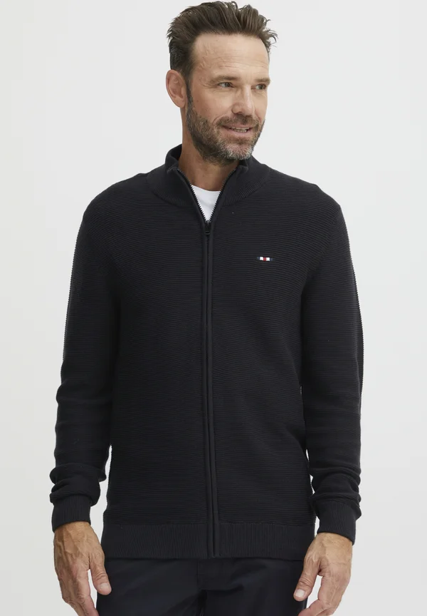 FQVILLUM - Strickjacke - black beauty