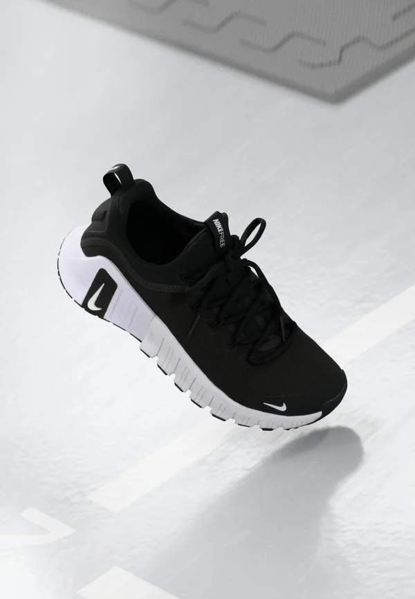 FREE METCON 6 - Trainingsschuh - black/white