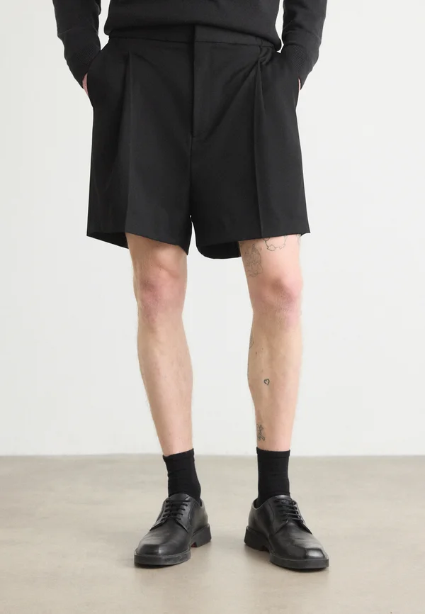 FREED ALL - Shorts - black