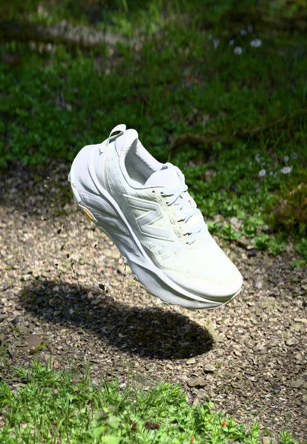 FRESH FOAM X HIERRO V9 - Laufschuh Trail - grey