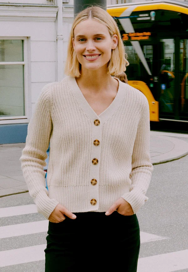 FRKANNA - Strickjacke - pumice stone