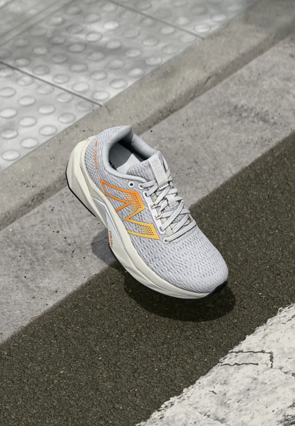 FUELCELL PROPEL V5 - Laufschuh Straße - white