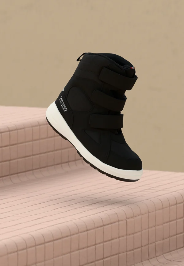 FUN WARM WP UNISEX - Snowboot/Winterstiefel - black