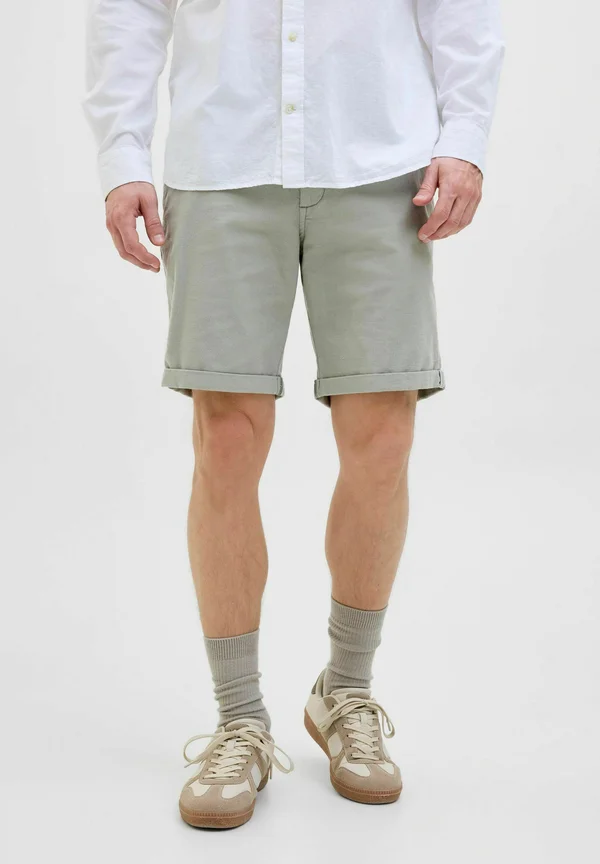 FURY AKM - Shorts - iceberg green