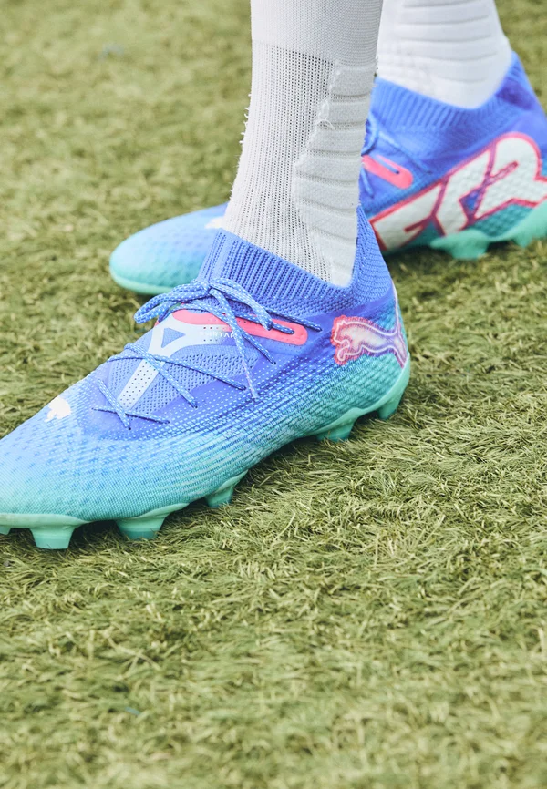 FUTURE 7 ULTIMATE FG/AG - Fußballschuh Nocken - bluemazing/white/electric peppermint