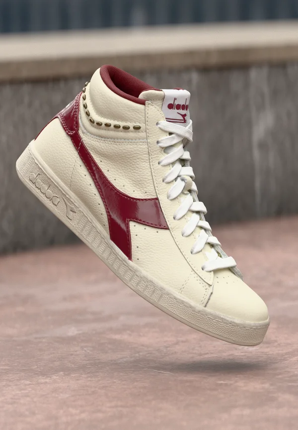 GAME STUDS - Sneaker high - pomegranate