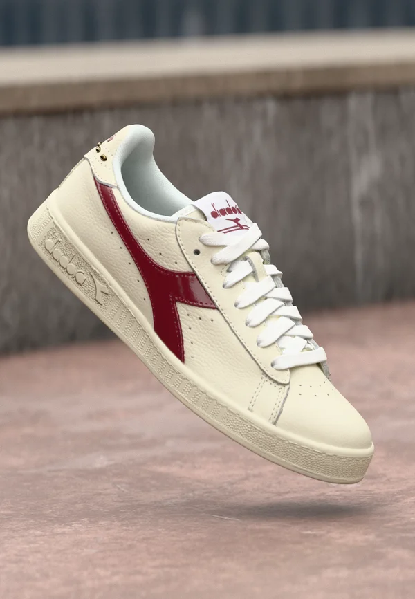 GAME STUDS - Sneaker low - pomegranate