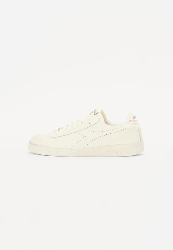 GAME UNISEX - Sneaker low - white