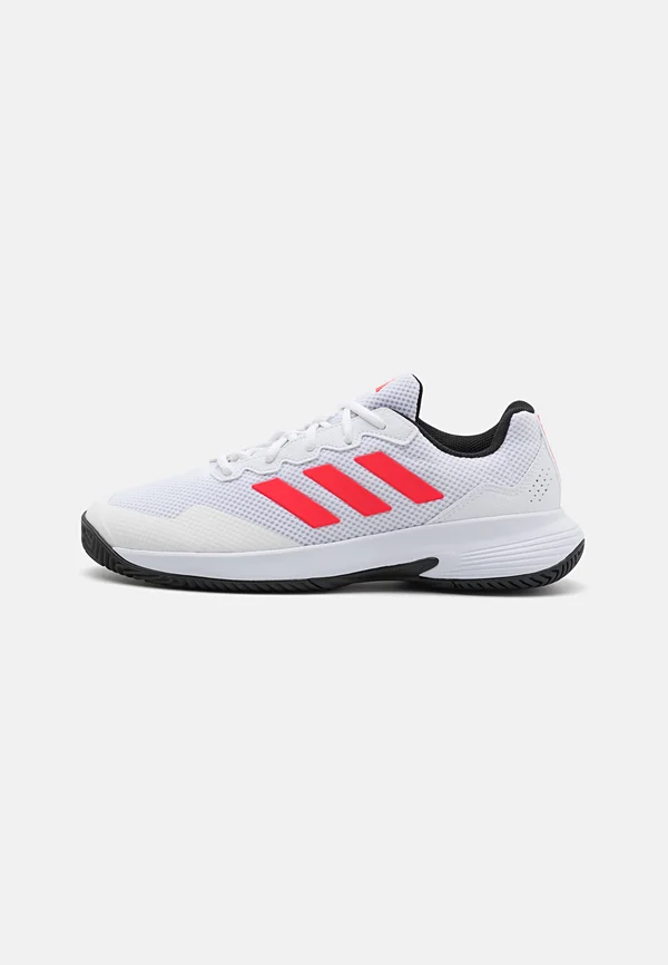 GAMECOURT 2.0 TENNIS - Tennisschuh für Sandplätze - footwear white/lucid red/core black