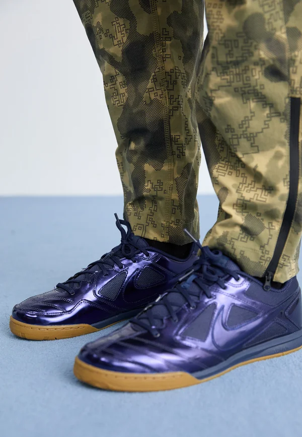 GATO LV8 UNISEX - Sneaker low - college navy/college navy/brown/diffused blue