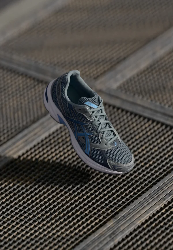 GEL 1130 UNISEX - Sneaker low - gravel/pure silver