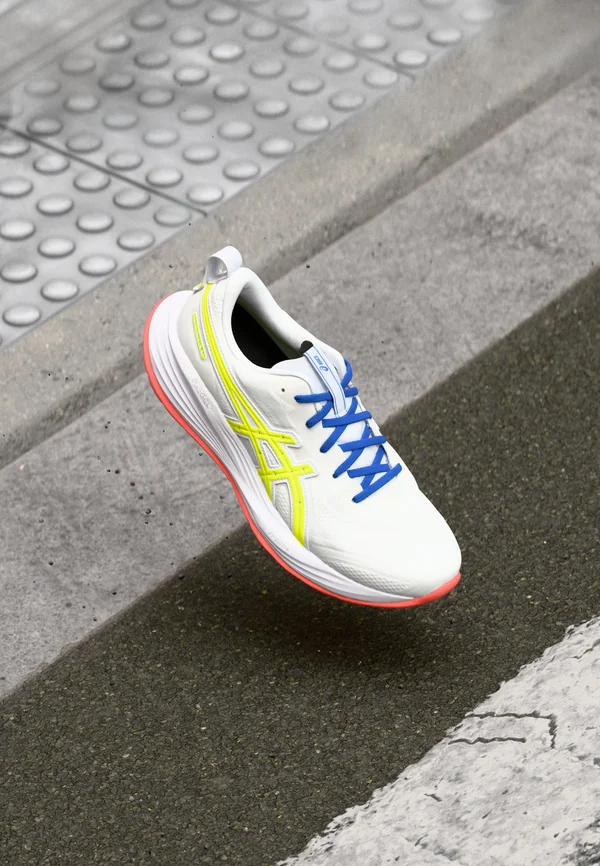 GEL CUMULUS 27 ATC - Laufschuh Straße - white/safety yellow