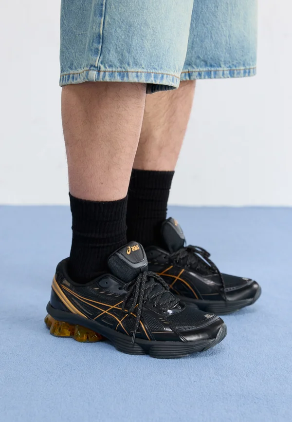 GEL-KINETIC FLUENT UNISEX - Sneaker low - black