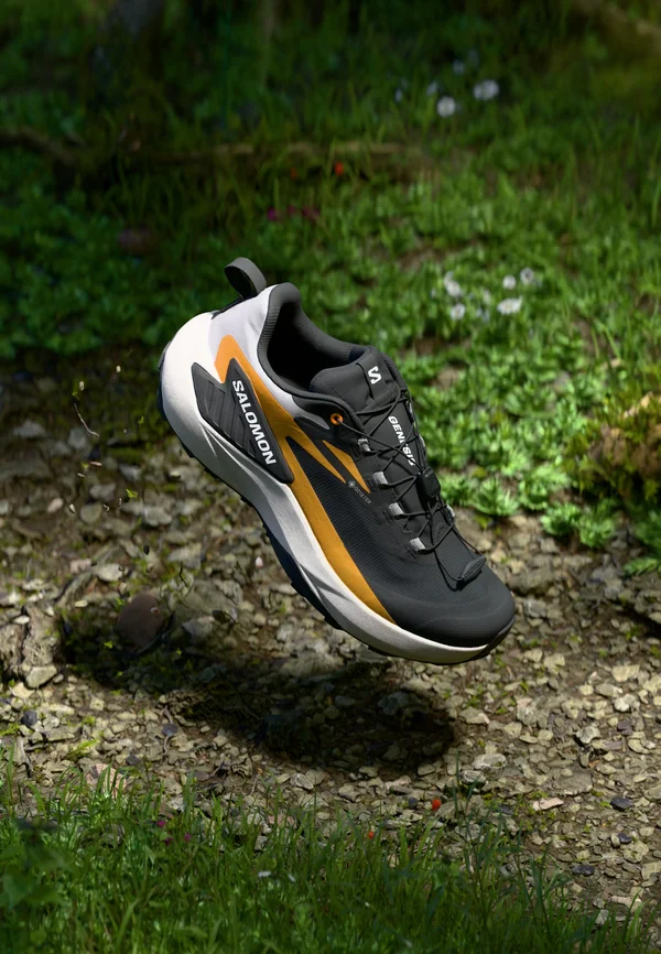 GENESIS GTX - Laufschuh Trail - black/turmeric/alloy