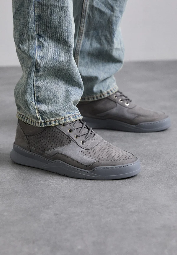 GHOST PANEL - Sneaker low - grey