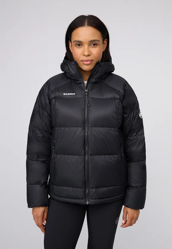 GLACIER GLOW - Winterjacke - black
