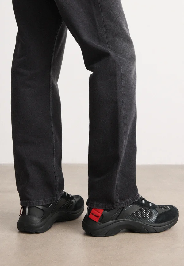 GO2 - Sneaker low - black