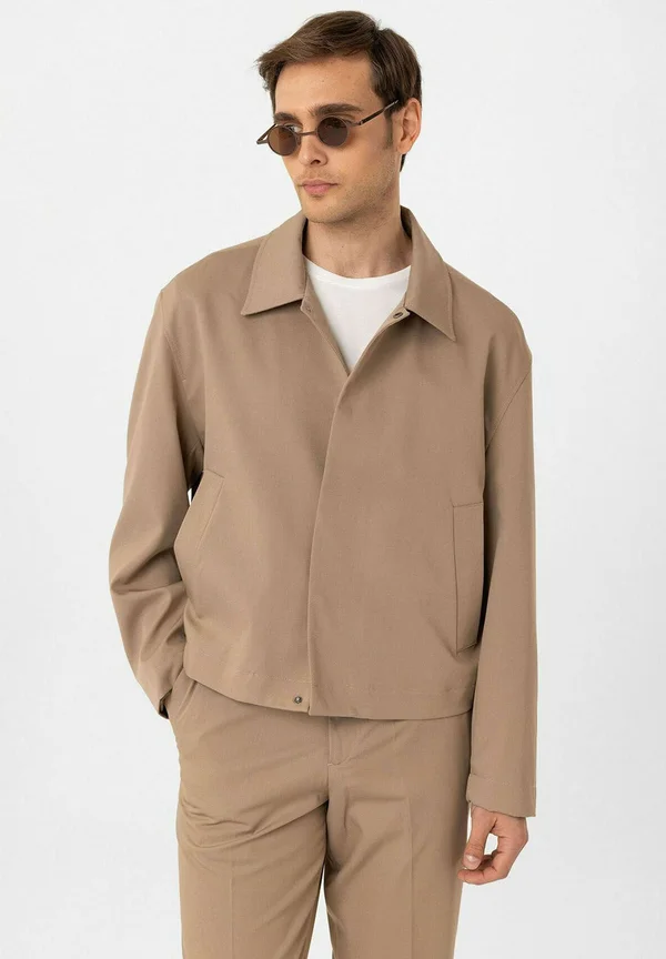 GODRIC - Leichte Jacke - beige