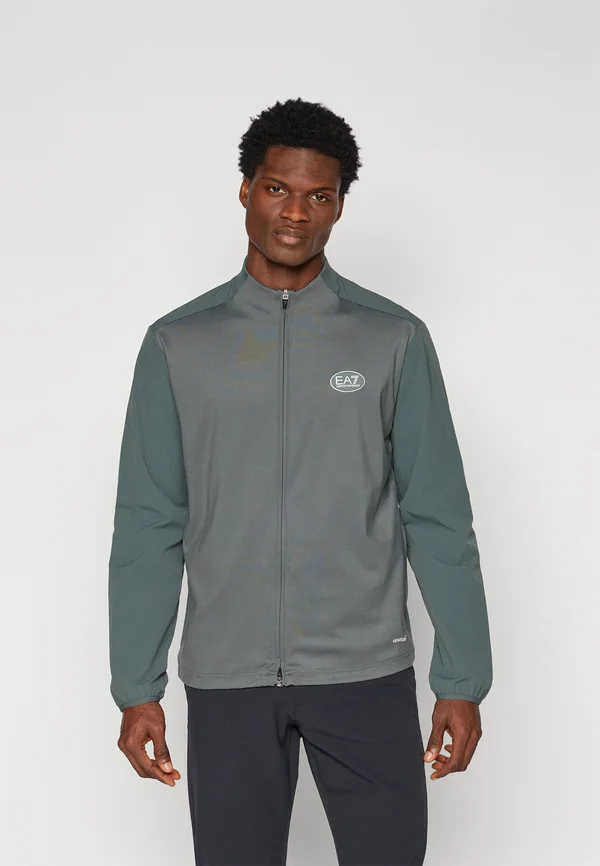 GOLF PRO - Outdoorjacke - urban chic