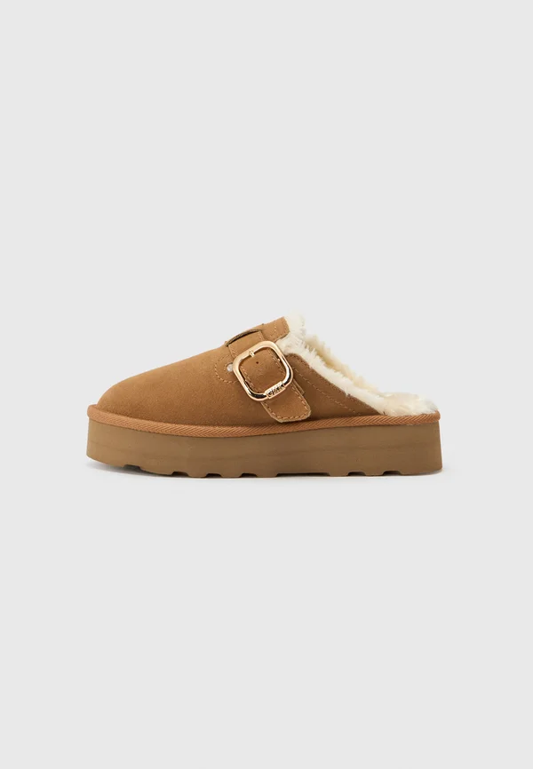 GUIDO MARIA - Pantolette flach - cognac