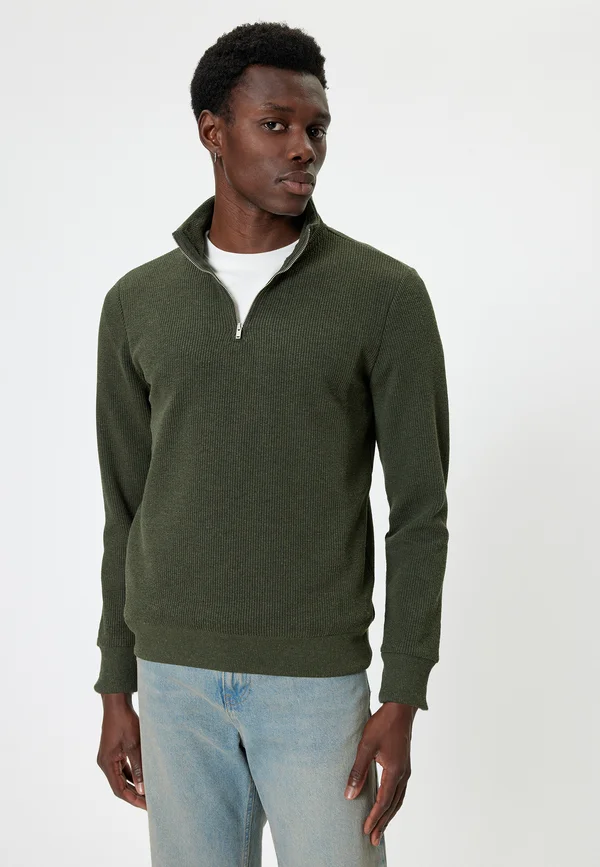 HALF ZIPPER - Strickpullover - green