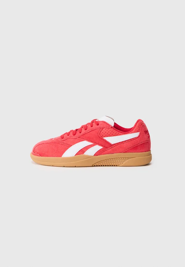 HAMMER STREET - Sneaker low - vector red/white/gum