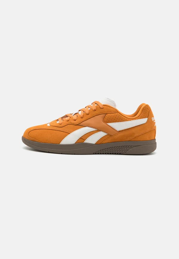 HAMMER STREET UNISEX - Sneaker low - sunbaked clay/chalk
