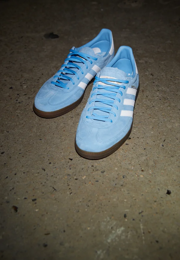 HANDBALL SPEZIAL - Sneaker low - ltblue/ftwwht/gum5