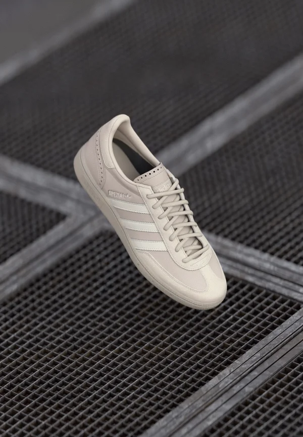HANDBALL SPEZIAL UNISEX - Sneaker low - beige/alumina