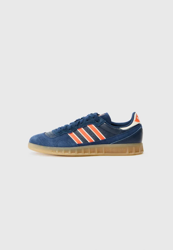 HANDBALL TOP RM UNISEX - Sneaker low - night indigo/solar red/core white