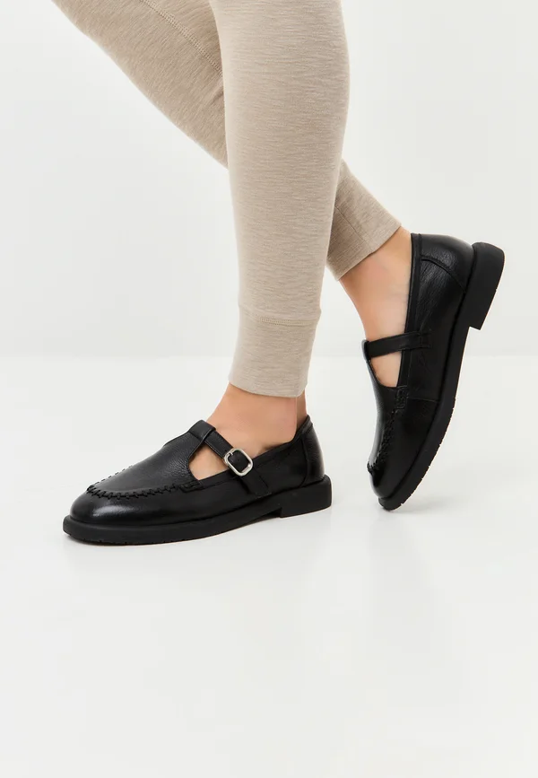 HANDCRAFTED  - Slipper - black