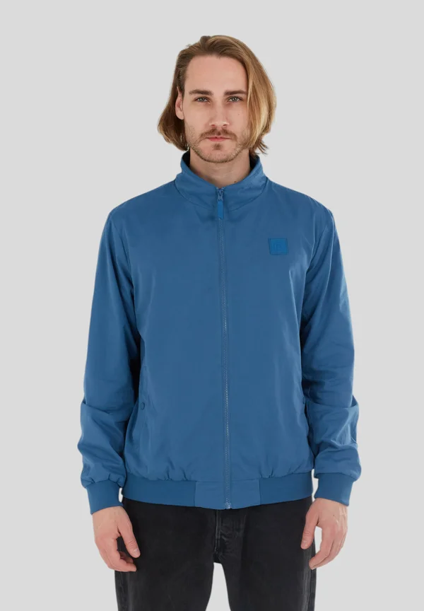 HARRINGTON - Regenjacke / wasserabweisende Jacke - soft blue
