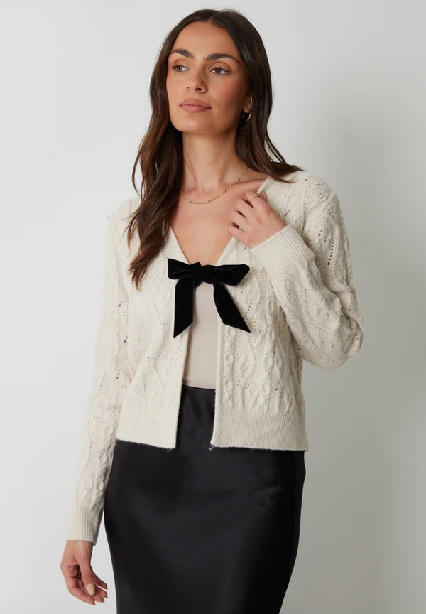 HAWTHORN - Strickjacke - cream
