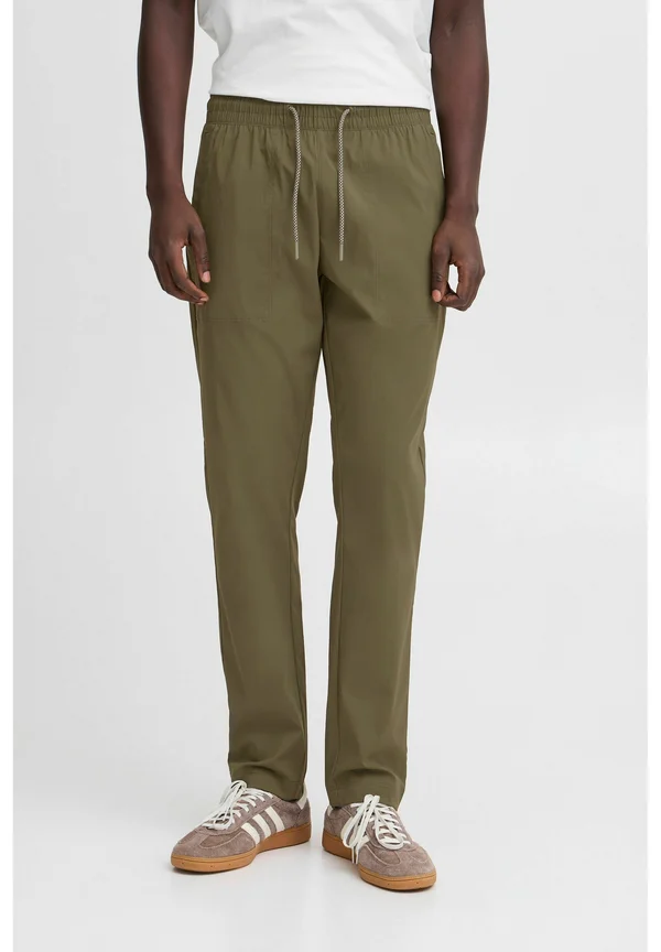 HEDGAR - Jogginghose - olive night