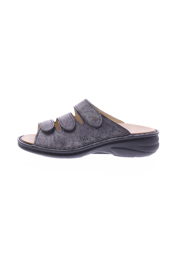 HELLAS - Pantolette flach - platin