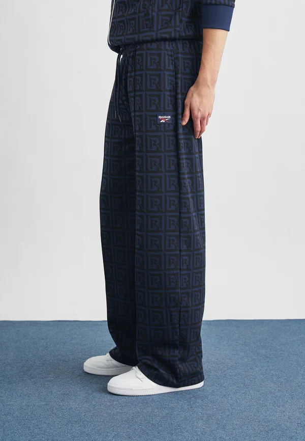 HERITAGE MONOGRAM PANTS - Jogginghose - vector navy