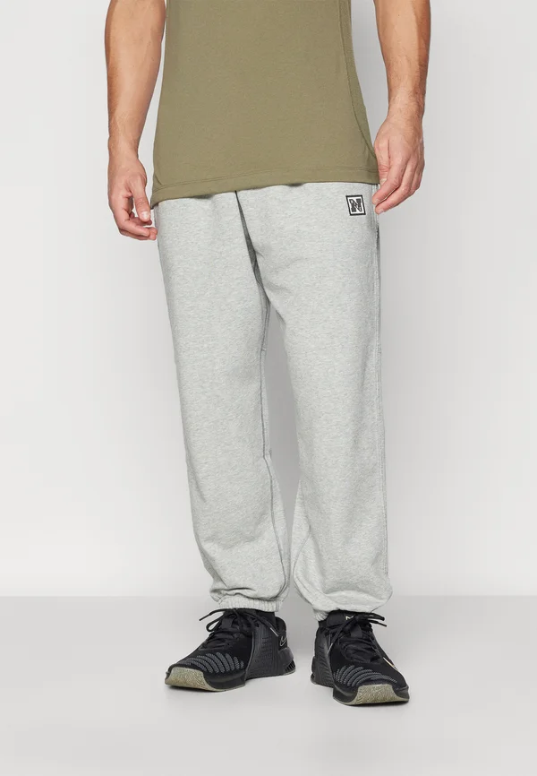 HERITAGE PANT - Jogginghose - smoke grey/pale ivory
