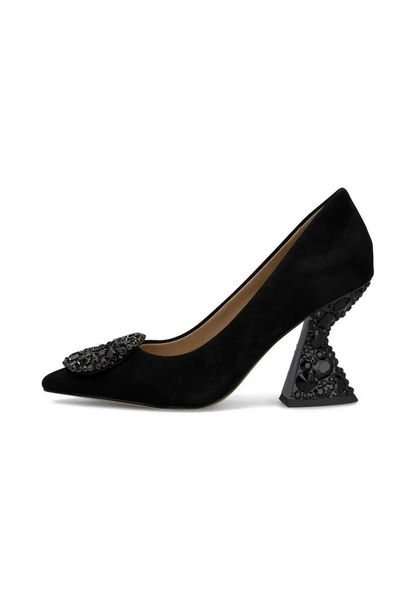 High Heel Pumps - black