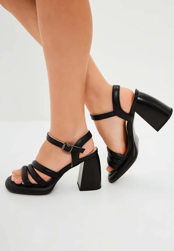High Heel Sandalette - black